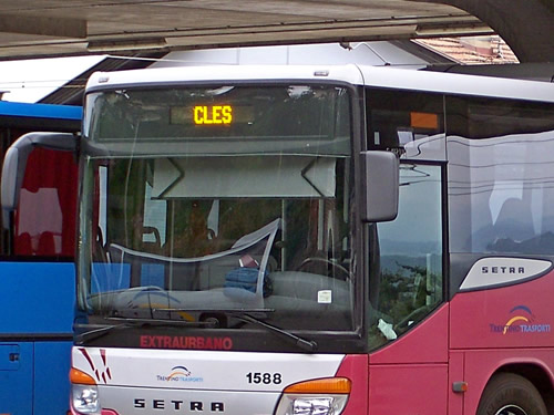 autobus trento stazione foto